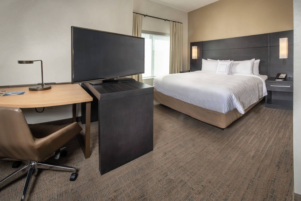 Residence Inn Fulton at Maple Lawn 43/47