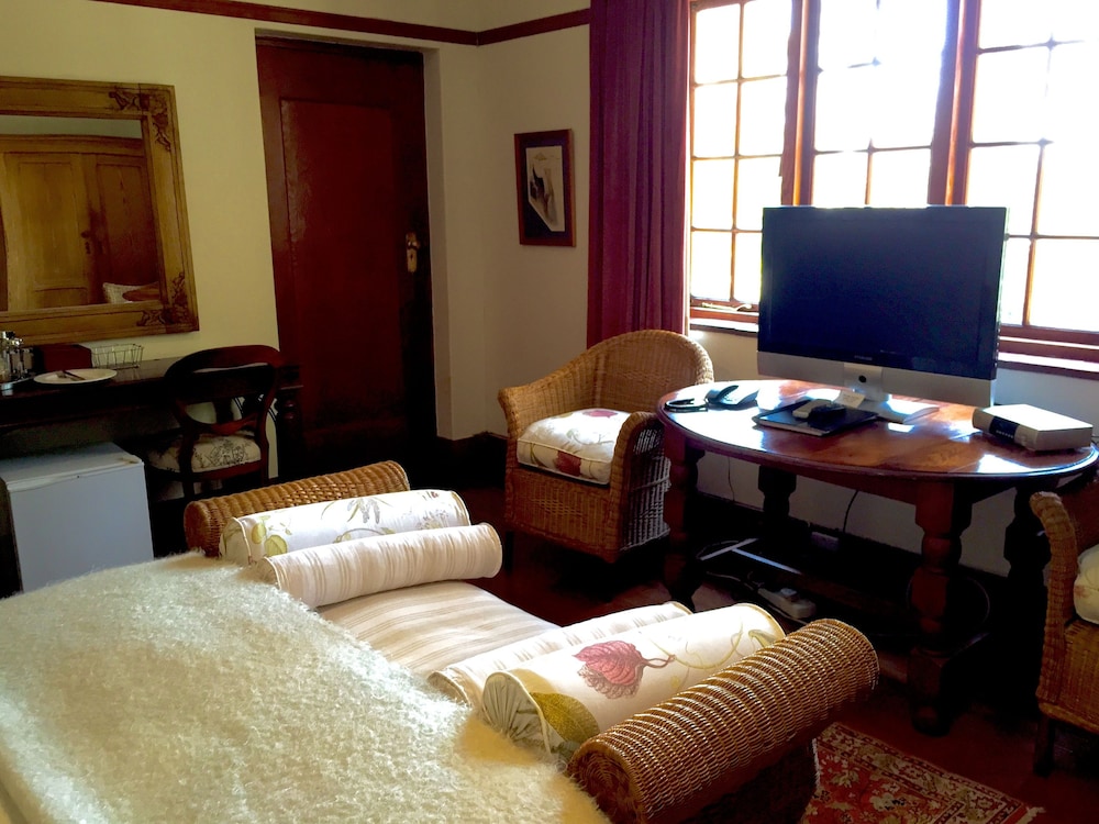 Foxwood House 26/50