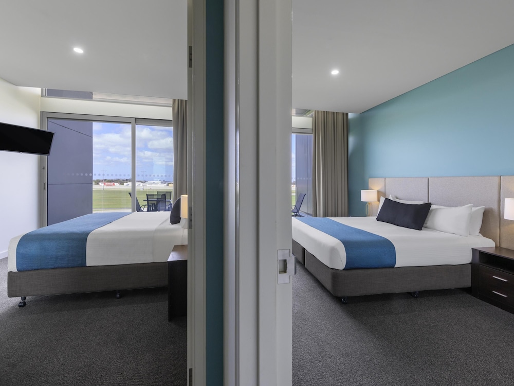 Mantra Melbourne Melton 9/37