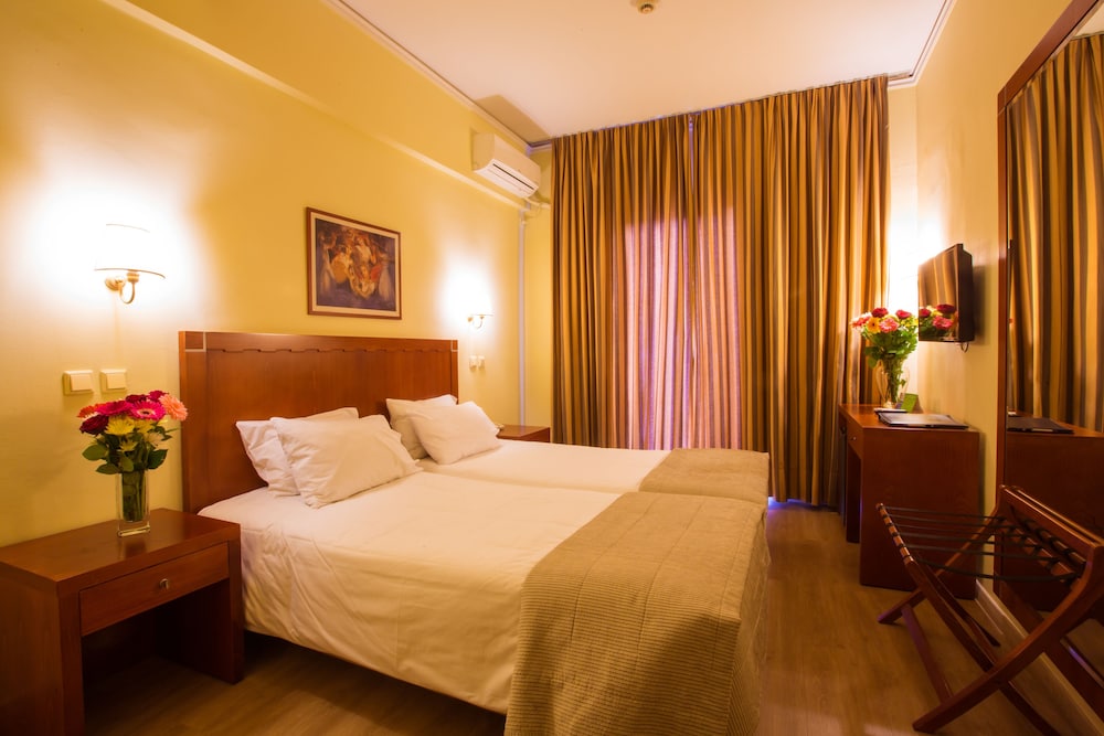 Marina Athens Hotel 15/58
