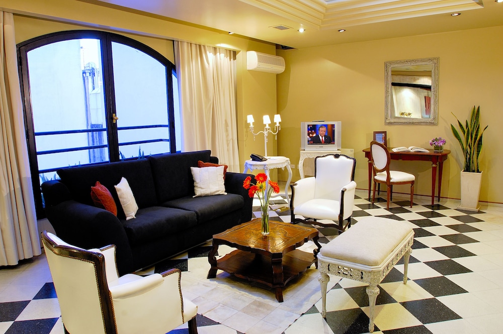 ULISES RECOLETA SUITES 41/64