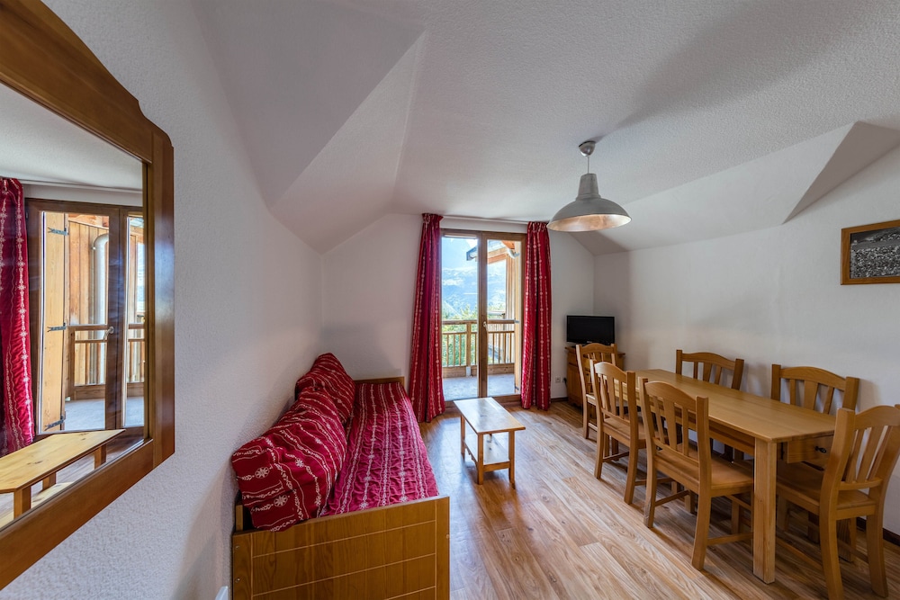 Le Hameau Des Aiguilles 11/50