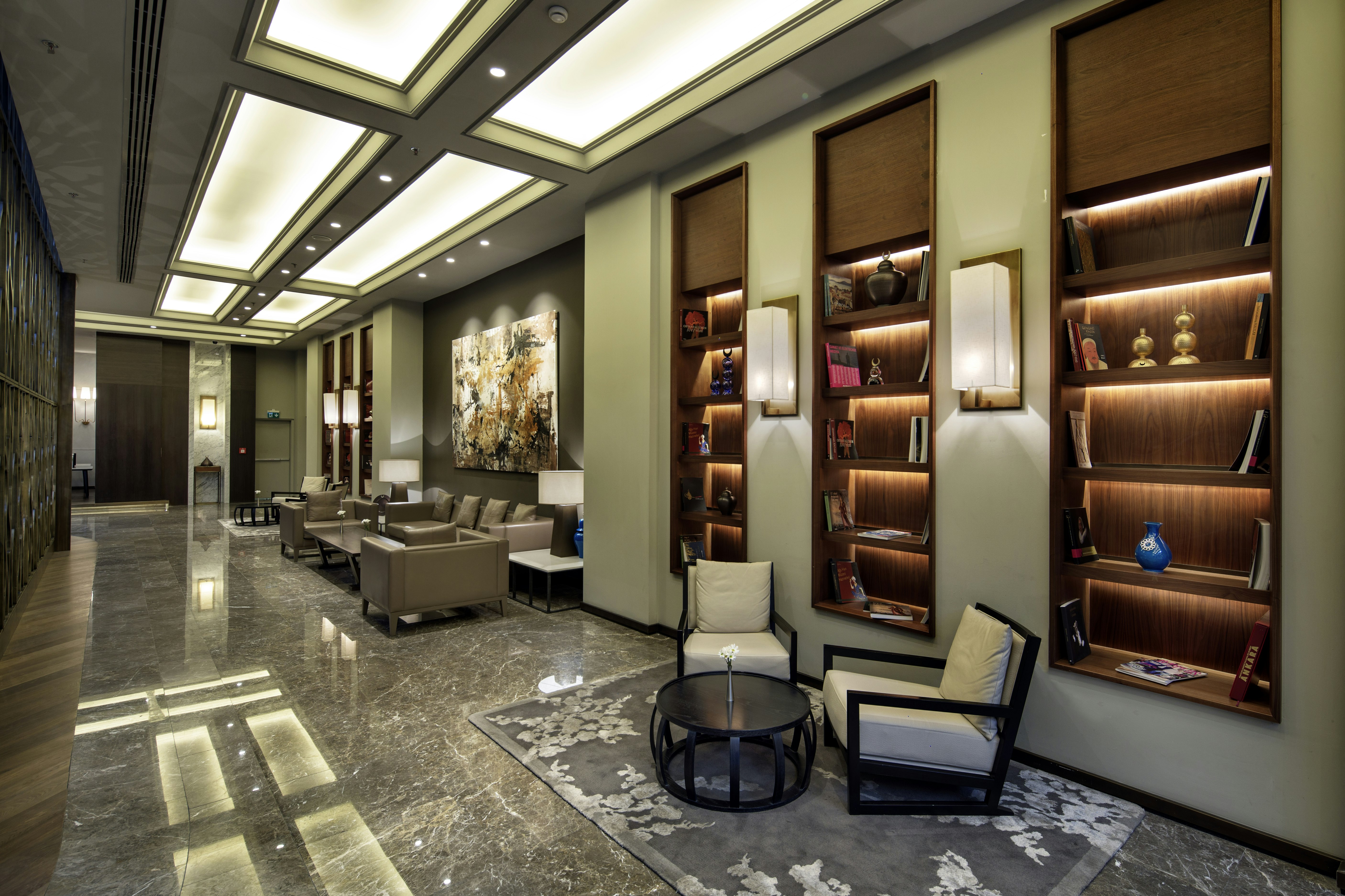 Ankara Hilton SA 21/50