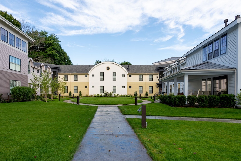 Briar Barn Inn 42/50