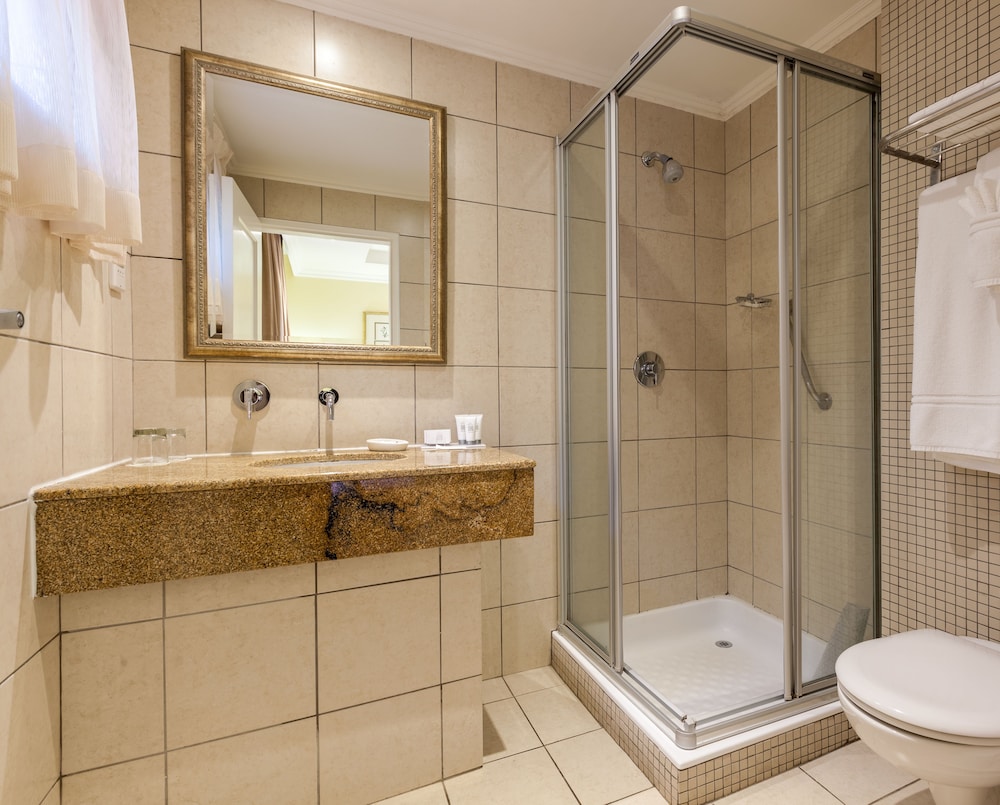 Courtyard Hotel Rosebank 20/47