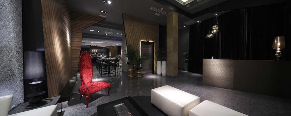 Capitol Boutique Hotel 60/61