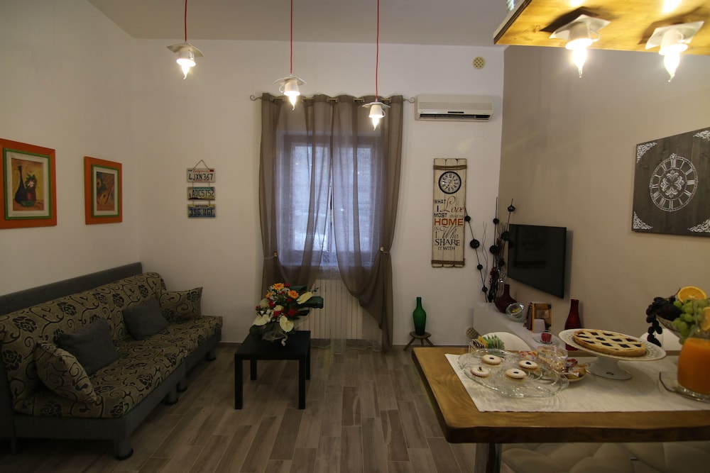 Casa Dell'artista 27/50