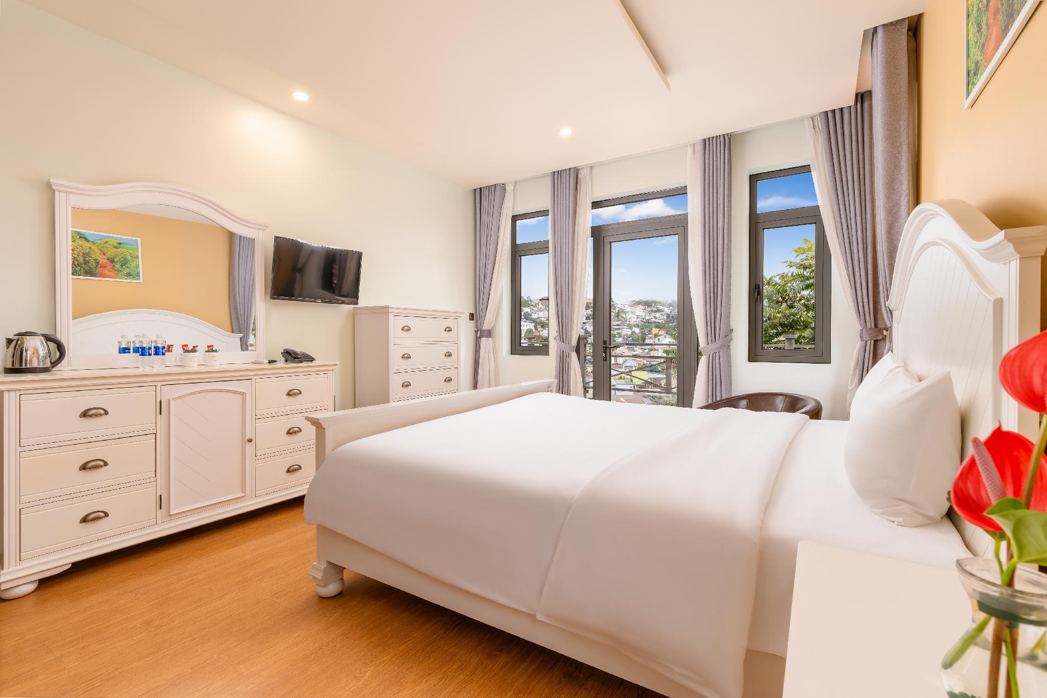 Fantastic, King Bed
