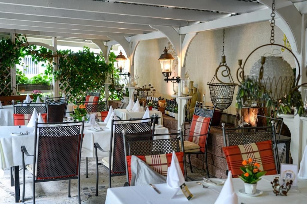 Hotel Restaurant Alt Vellern 34/48