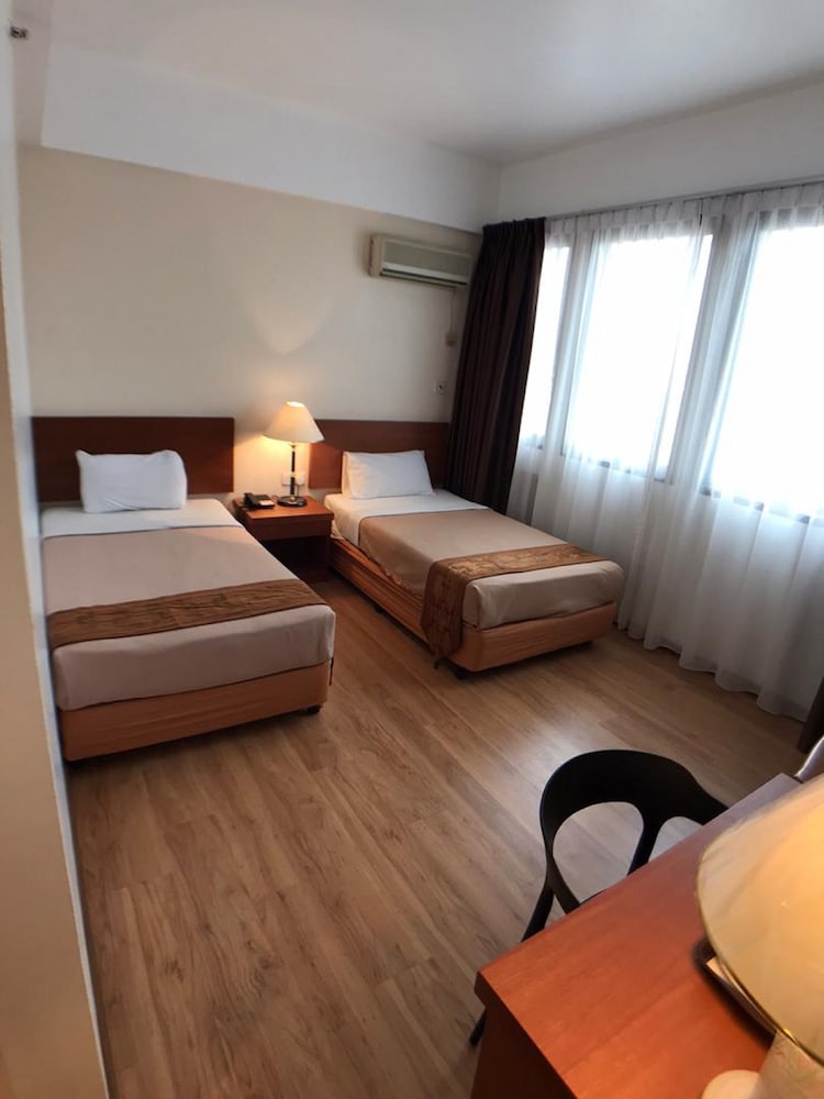 Kawan Hotel 16/32