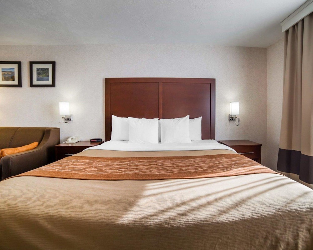 Comfort Inn Elko 10/33