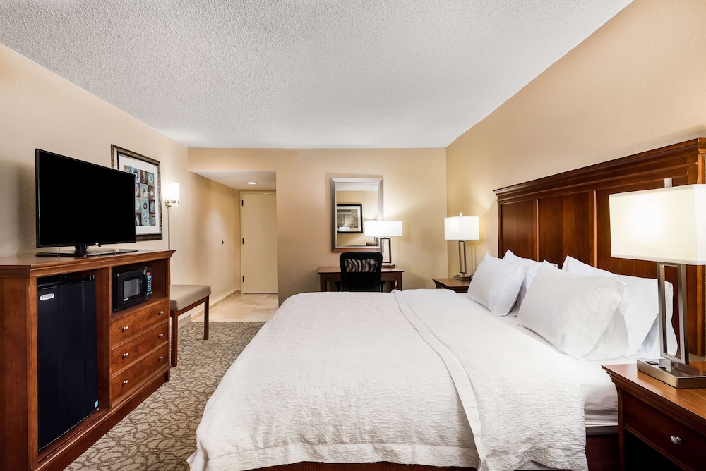 Hampton Inn Gainesville FL 14/66