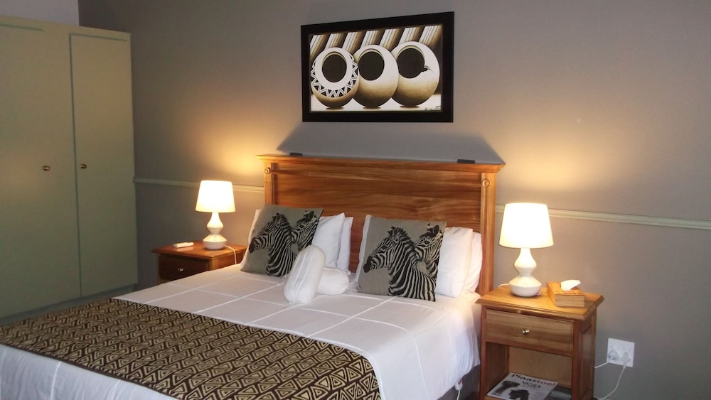 Housemartin Guest Lodge 14/46