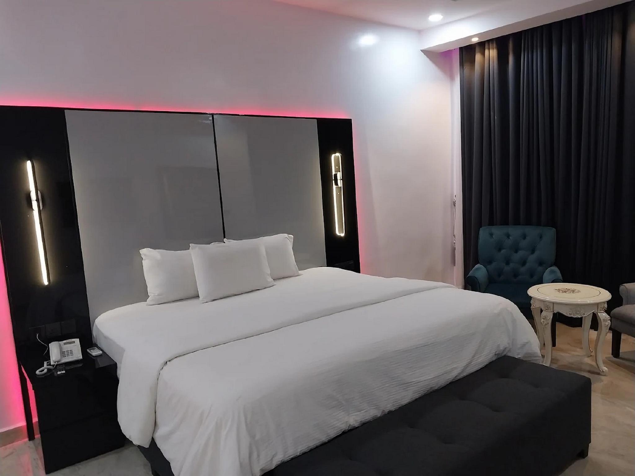 Parklane Hotels Limited 12/23