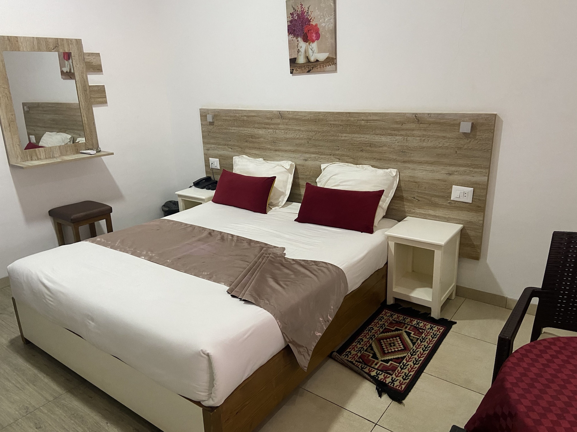 ROOM, TWIN BEDS, GARDEN VIEW