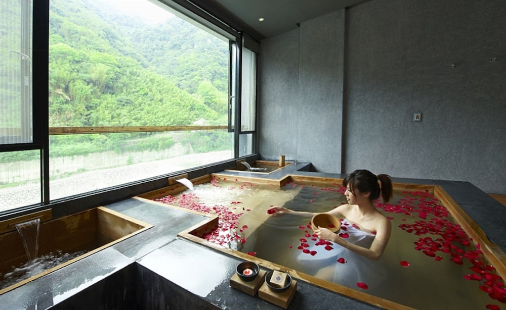 Onsen Papawaqa 23/65