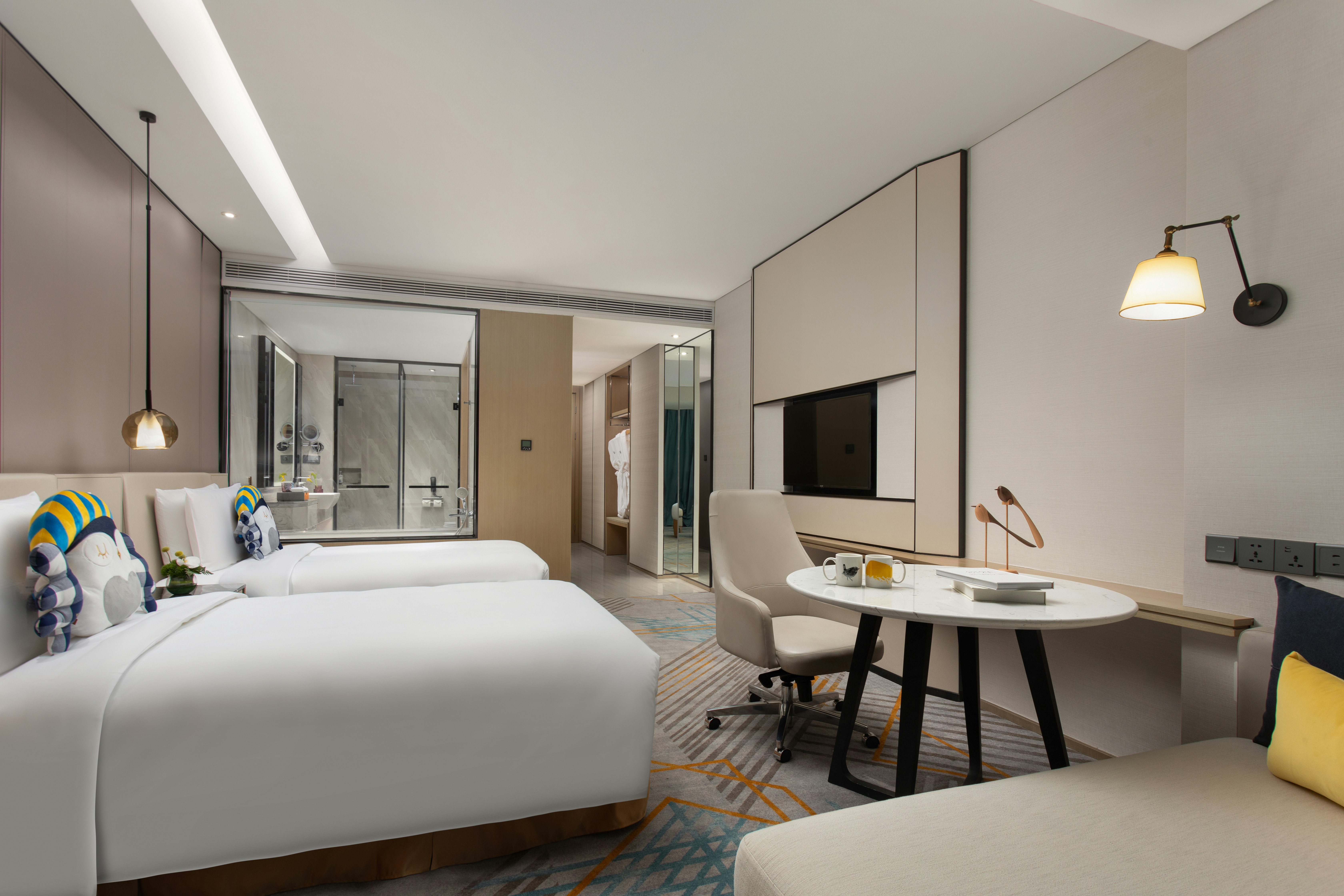voco Shanghai Hongqiao Hub by IHG 12/45