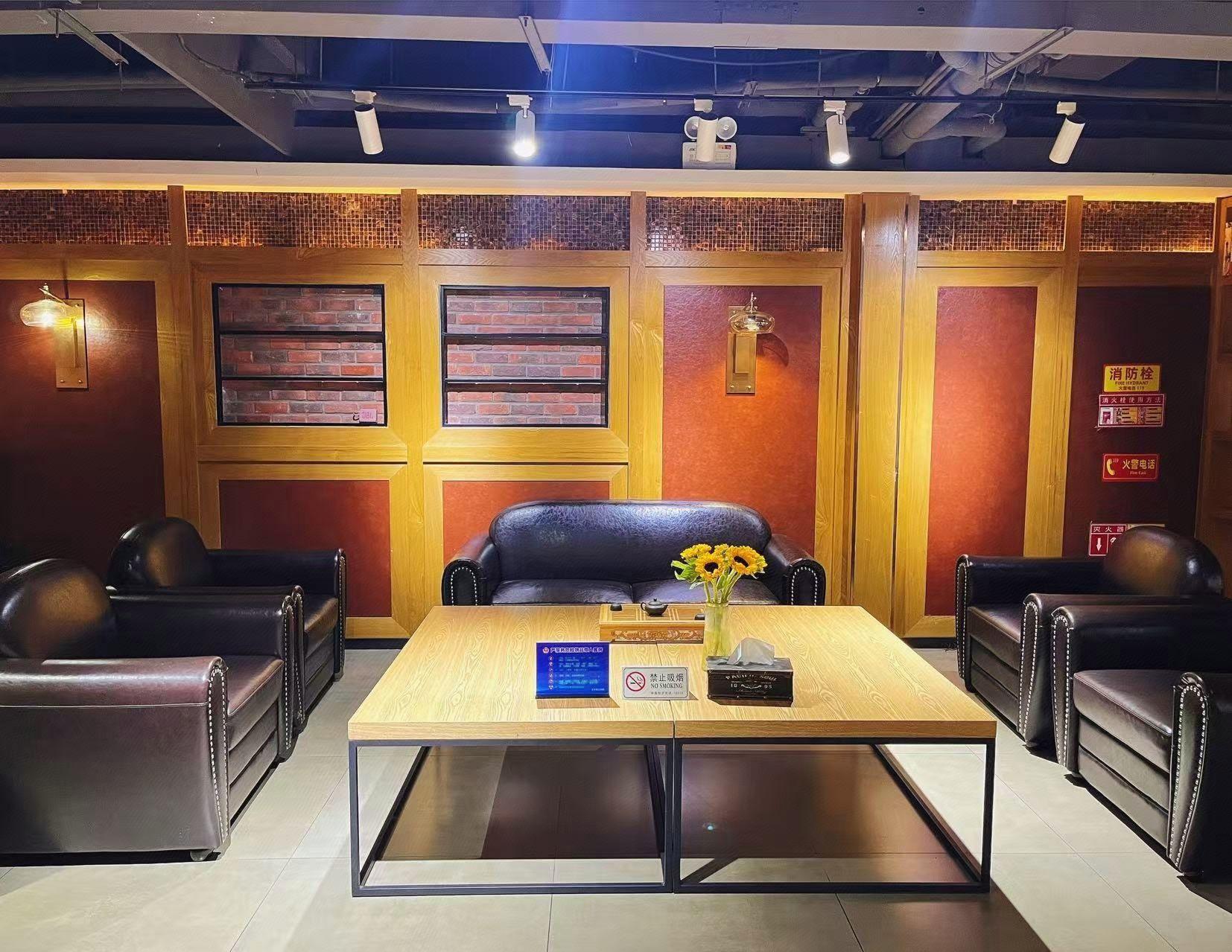 James Joyce Coffetel (Beijing Government Xinqiao Street) 22/37