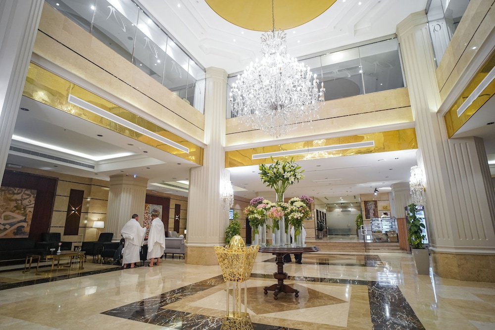 فندق اعمار المنار(Emaar Al Manar Hotel) 9/37