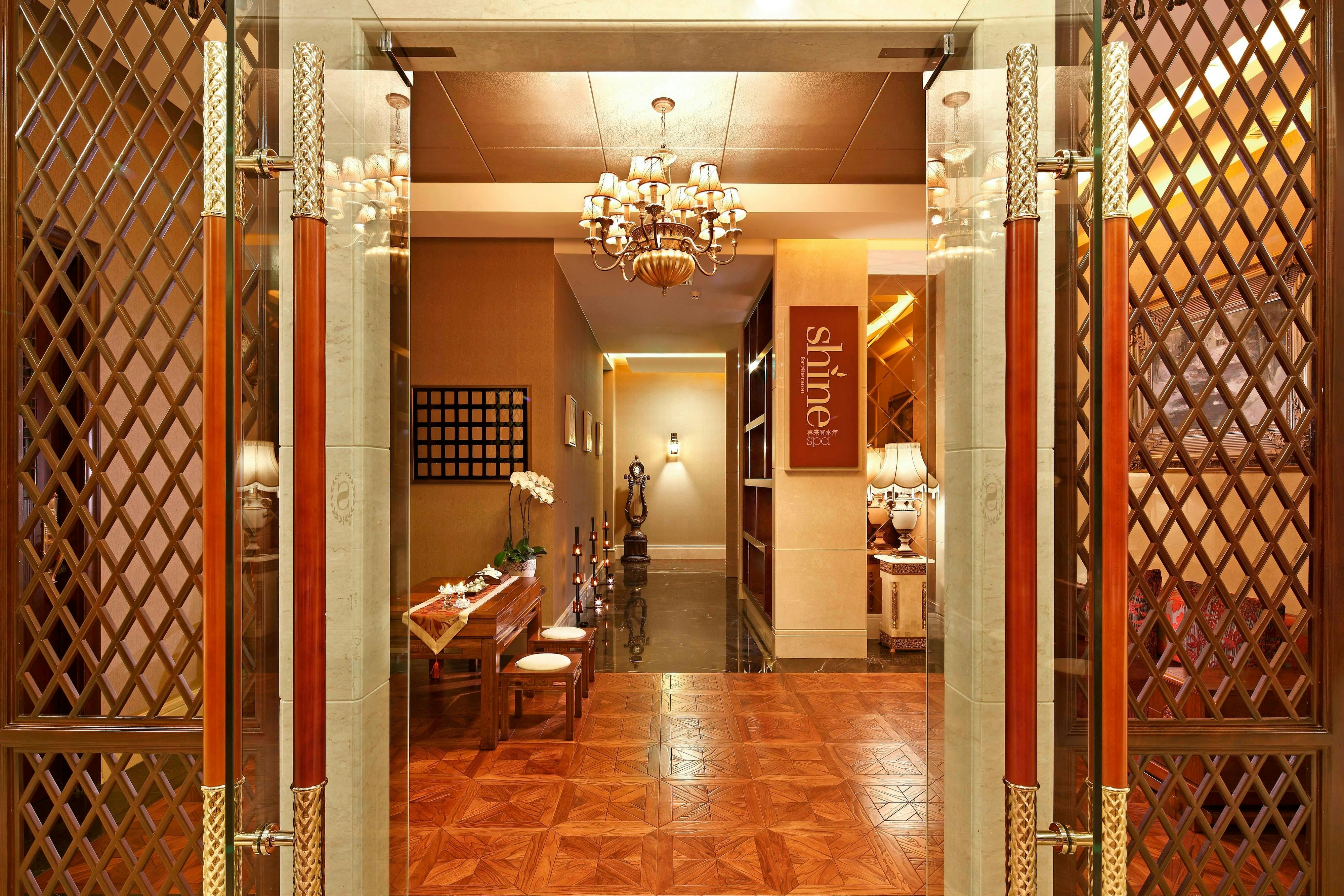 Sheraton Jiangyin Hotel 3/23
