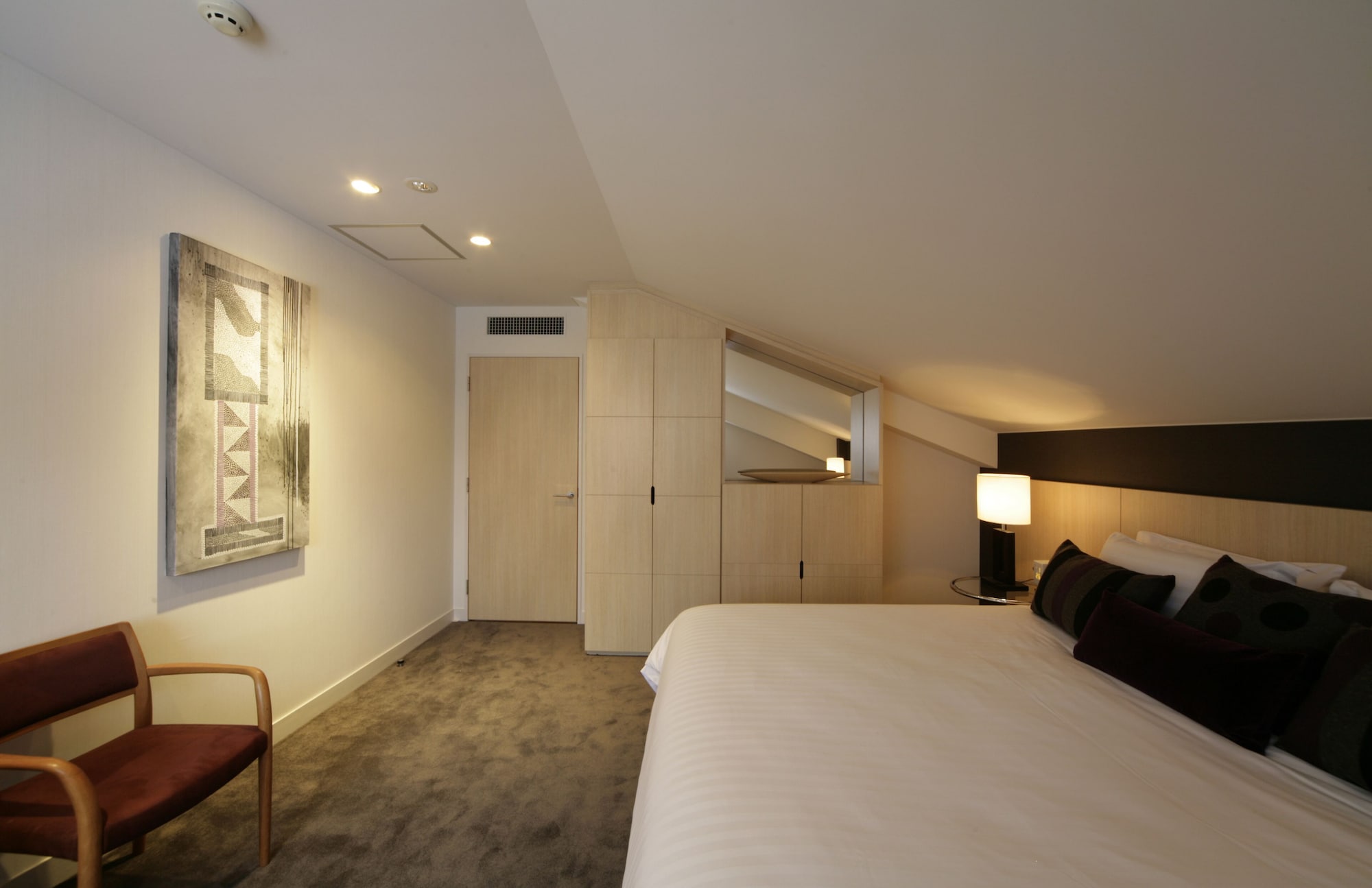 3 BEDROOMS, MOUNTAIN VIEW
