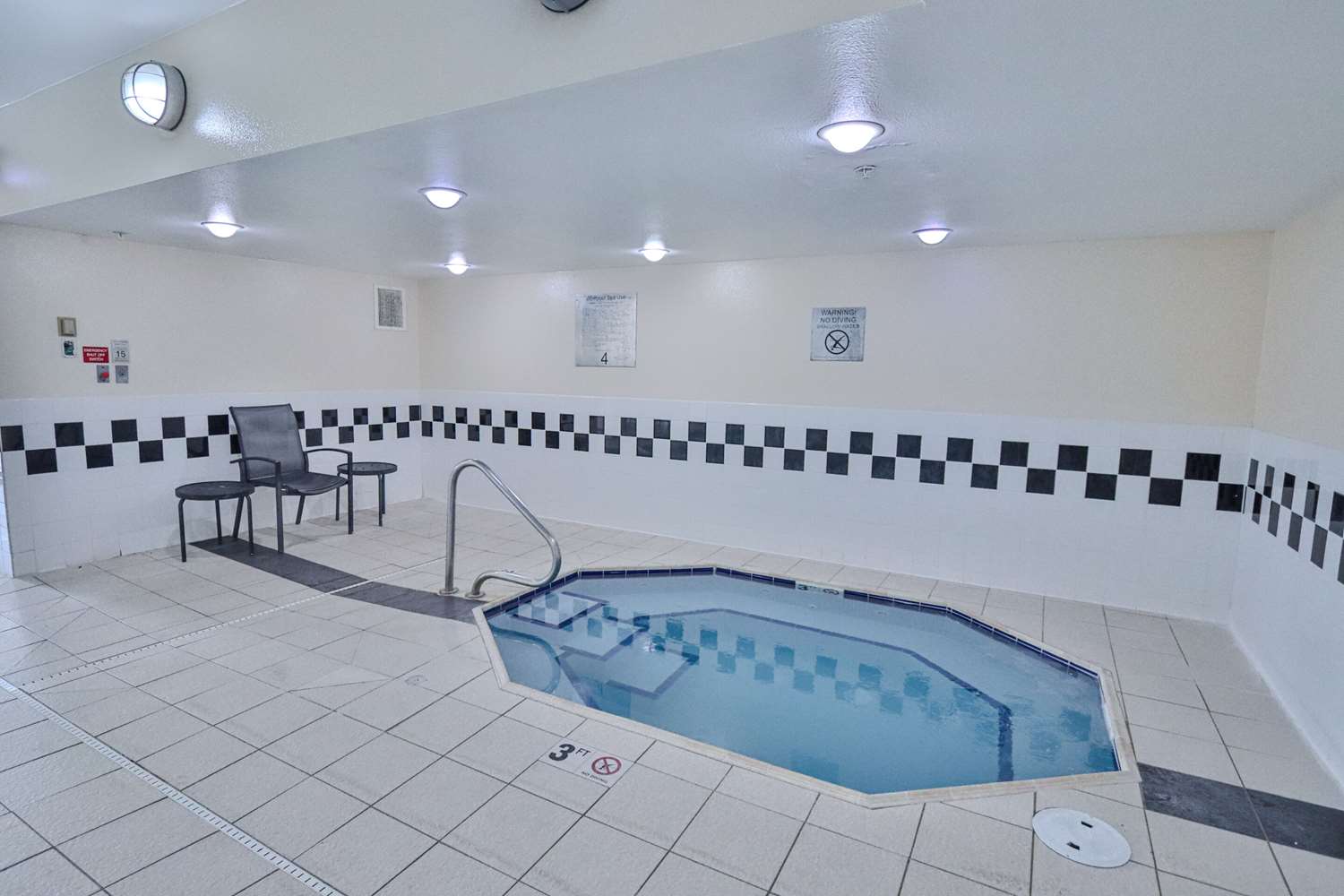 Comfort Inn & Suites Houston North - Spring 20/27