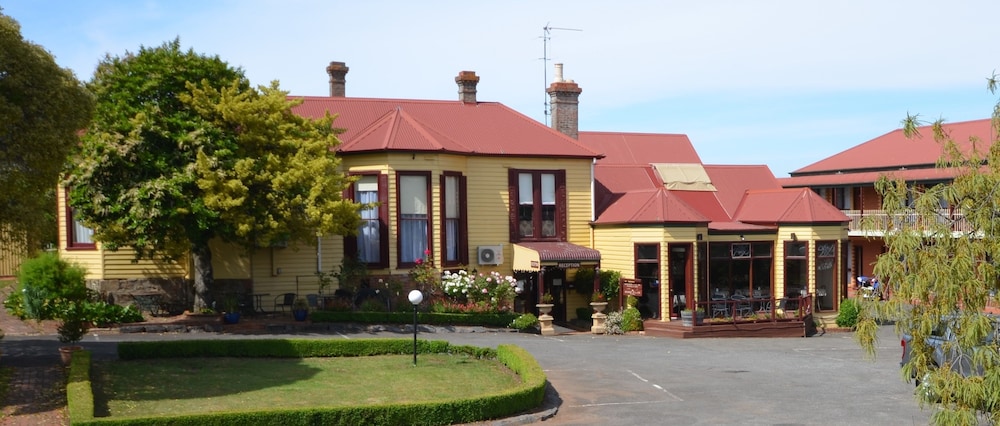Central Springs Inn 3/28