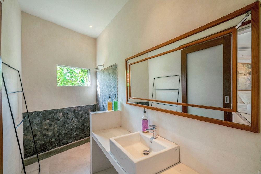 Batu Belig Living Managed by CPM Bali 46/49