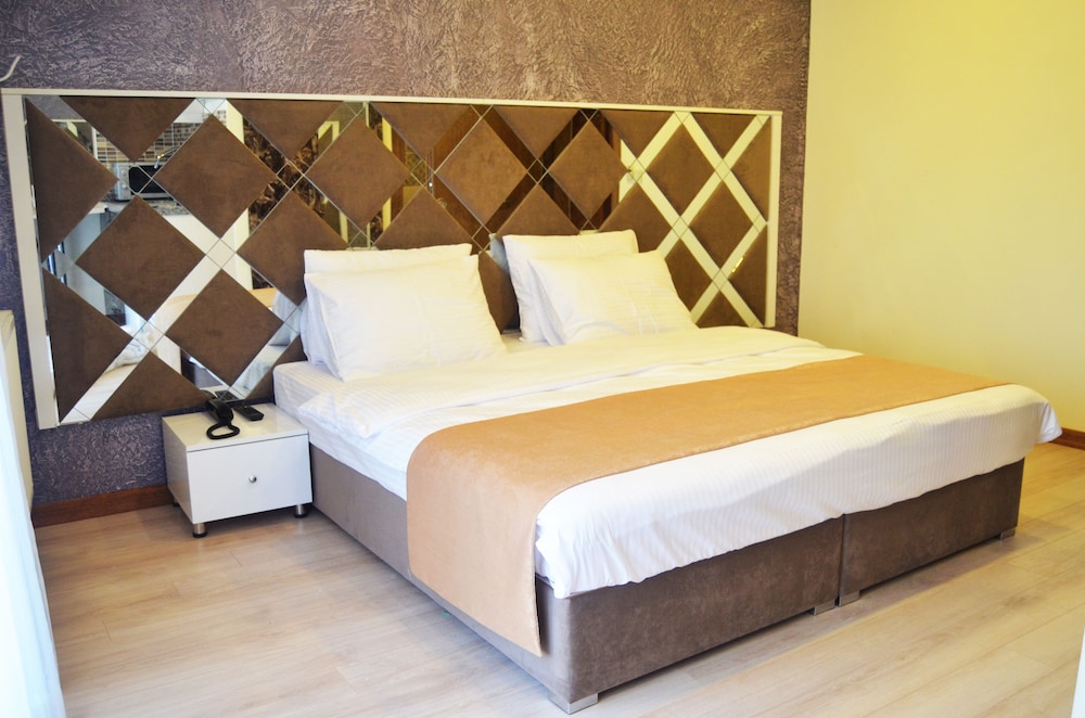 Terra Suites 33/60