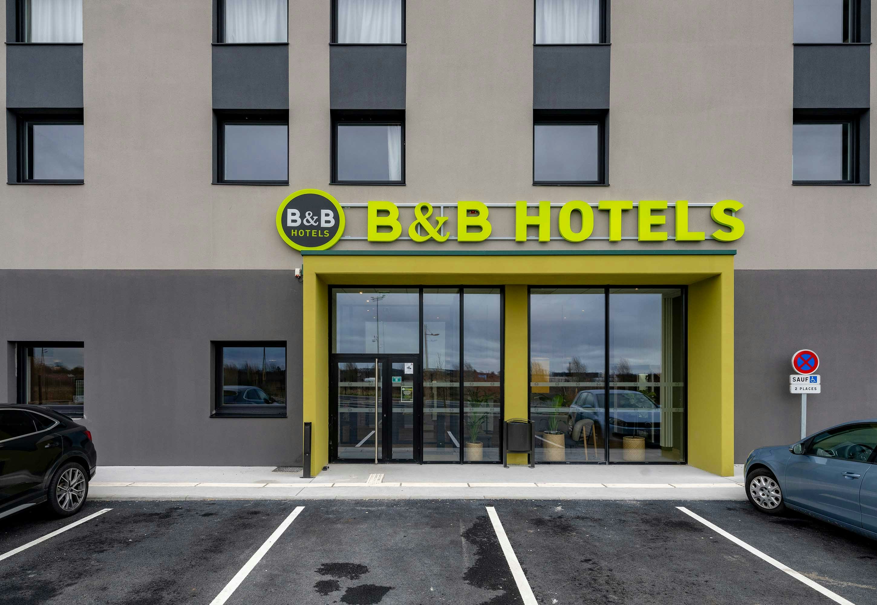 B&B HOTEL Valenciennes Onnaing 24/26