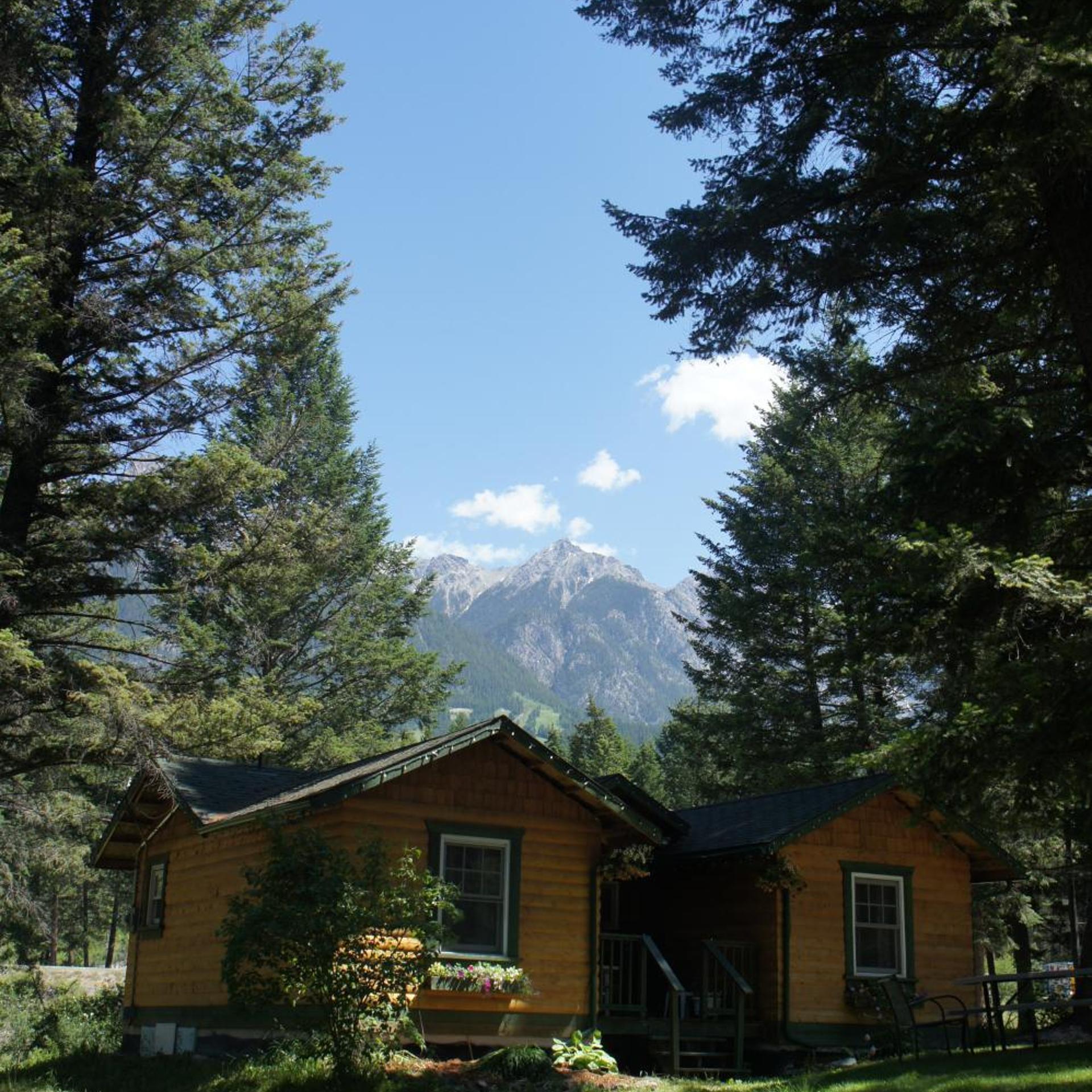 Fairmont Mountain Bungalows 7/50