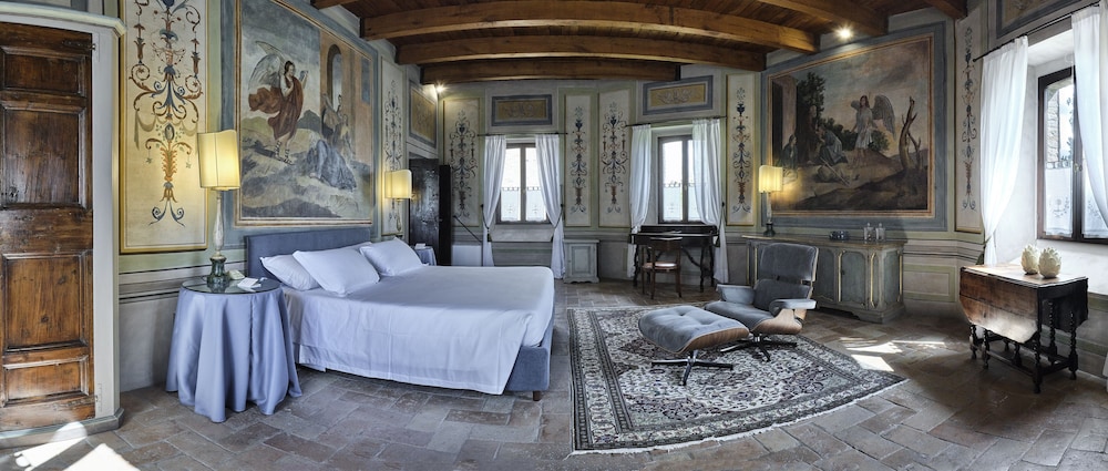 Castello Di Montegridolfo Spa Resort 53/89