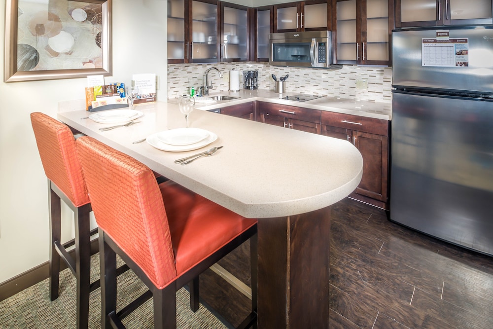 Staybridge Suites Phoenix - Chandler 58/74