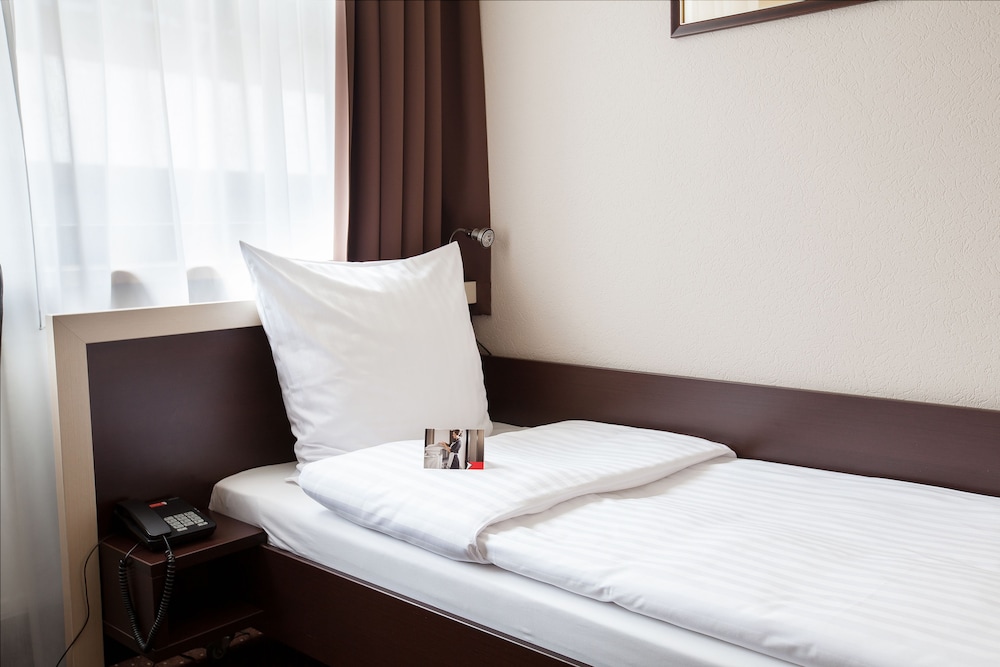 Hotel Diament Spodek Katowice 13/28