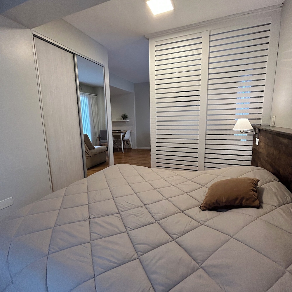 Syrah Suites 26/48