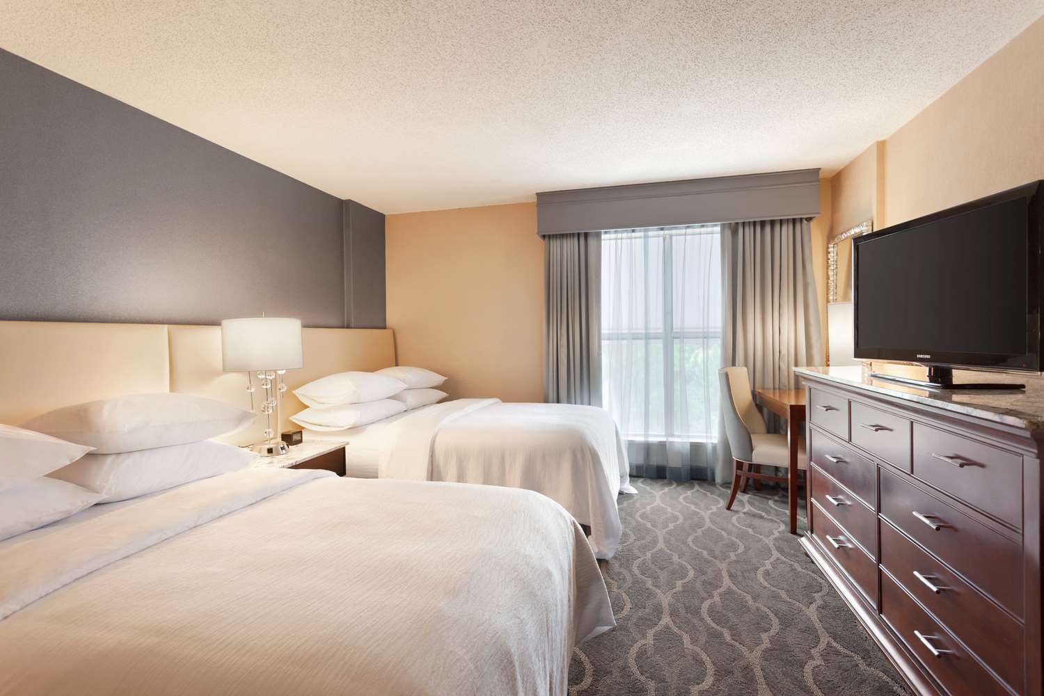 Suite, 2 Double beds