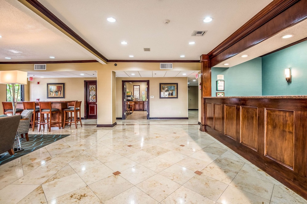 lobby