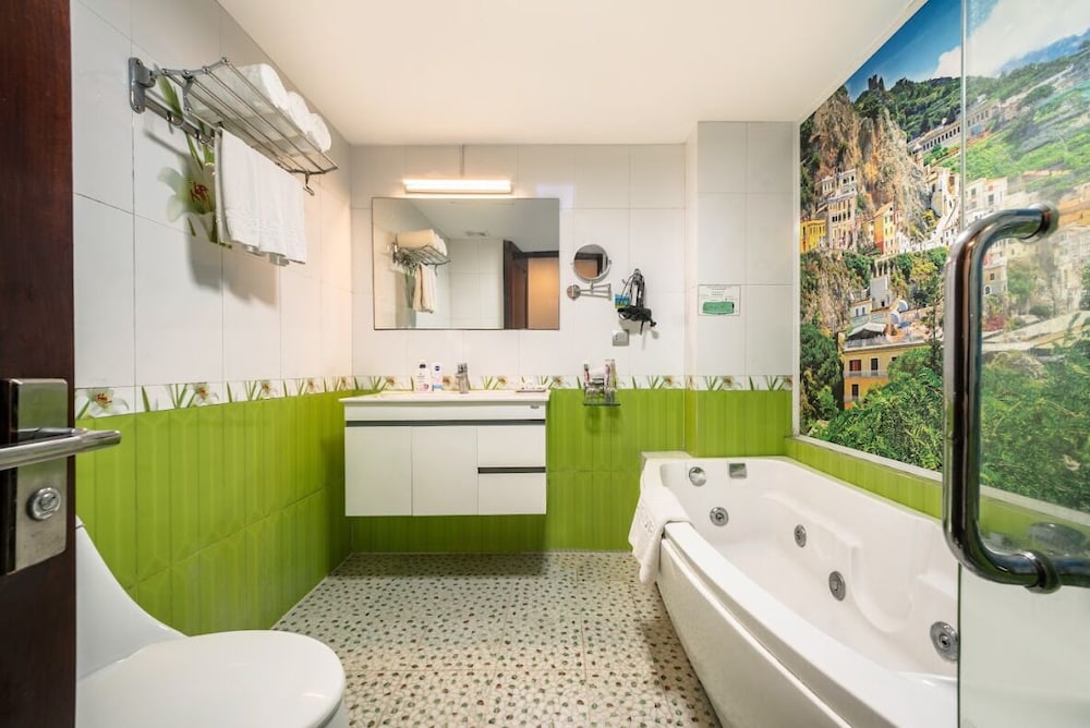 A25 Hotel Phan Chu Trinh 53/55