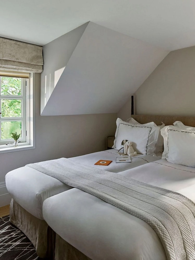 Coworth Park Dorchester Collection 23/77