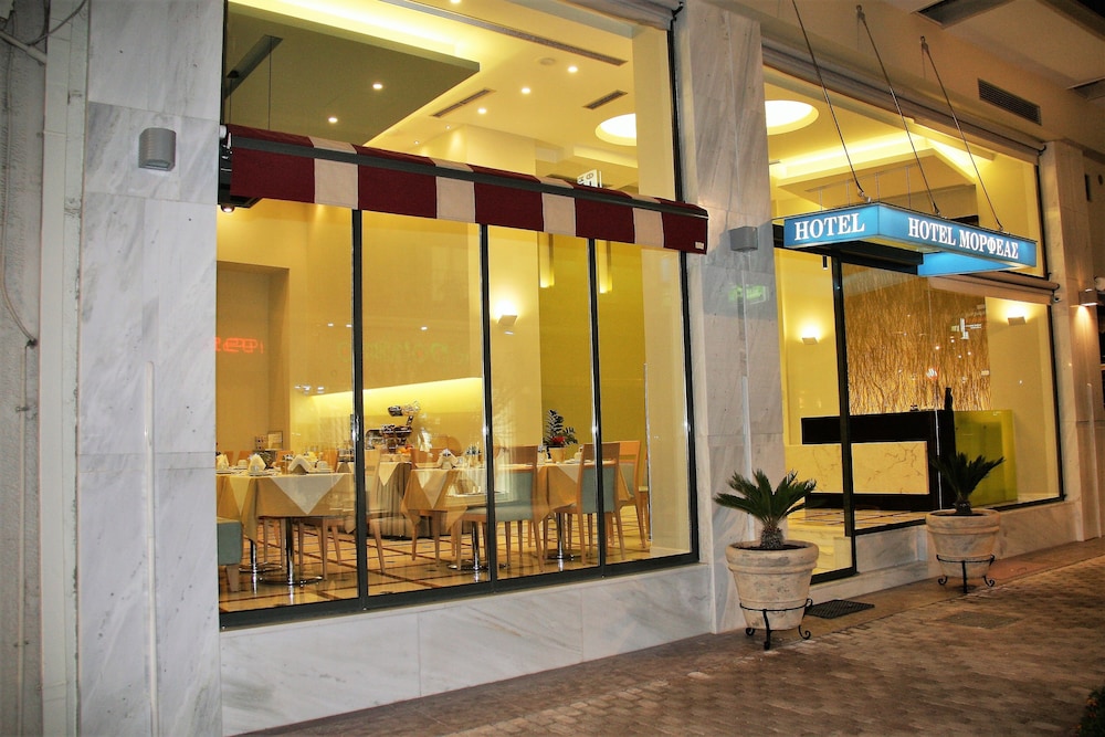 Morfeas Hotel 8/56