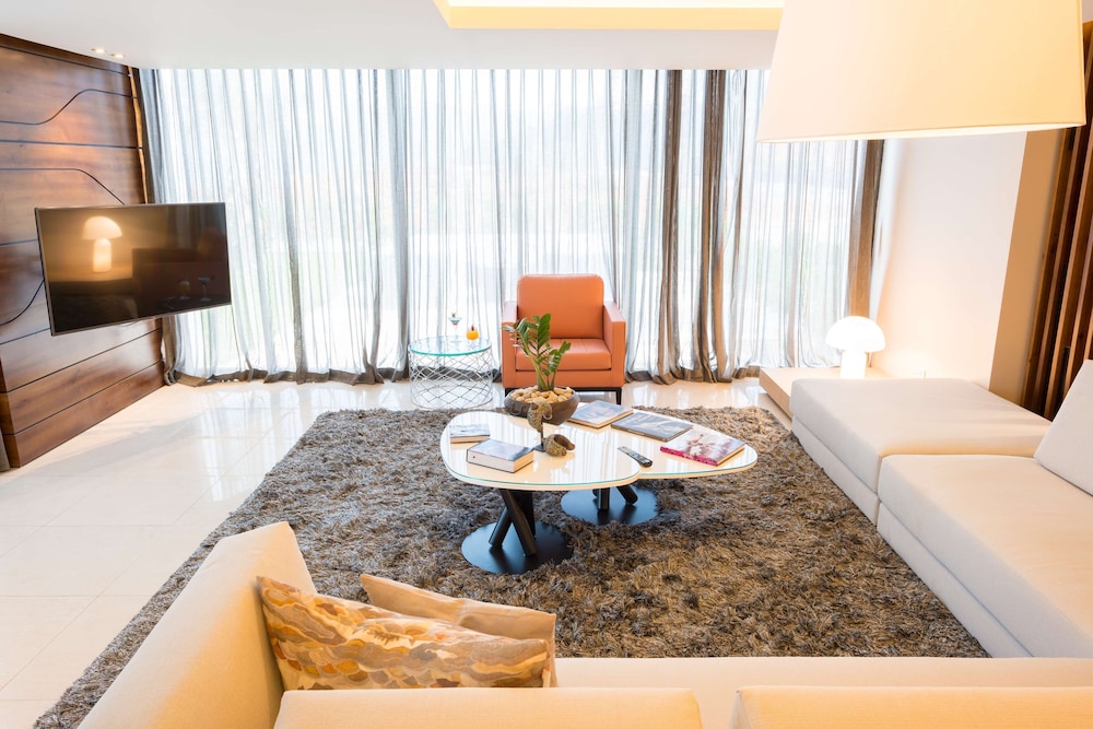 Noom Hotel Dakar Sea Plaza, a member of Radisson Individuals 48/75