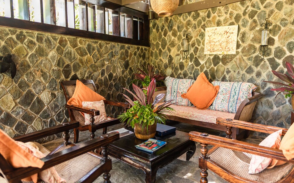 Firefly Plantation Bequia 19/50