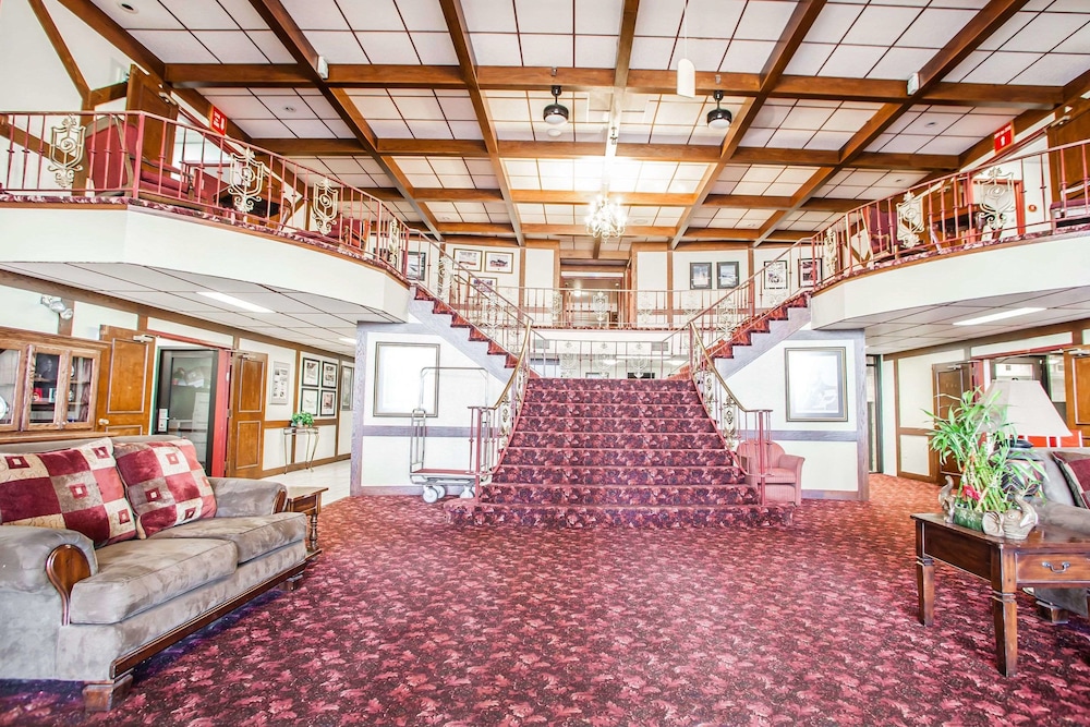 Econo Lodge Truman Inn 3/48