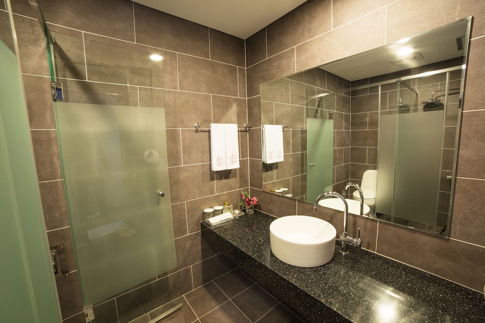 Reve Hotel Jeju 28/35