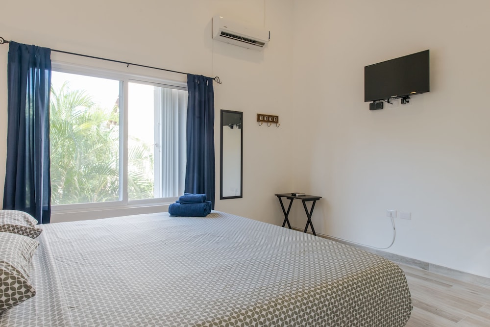 Villas Picalu Studios & Suites 12/50