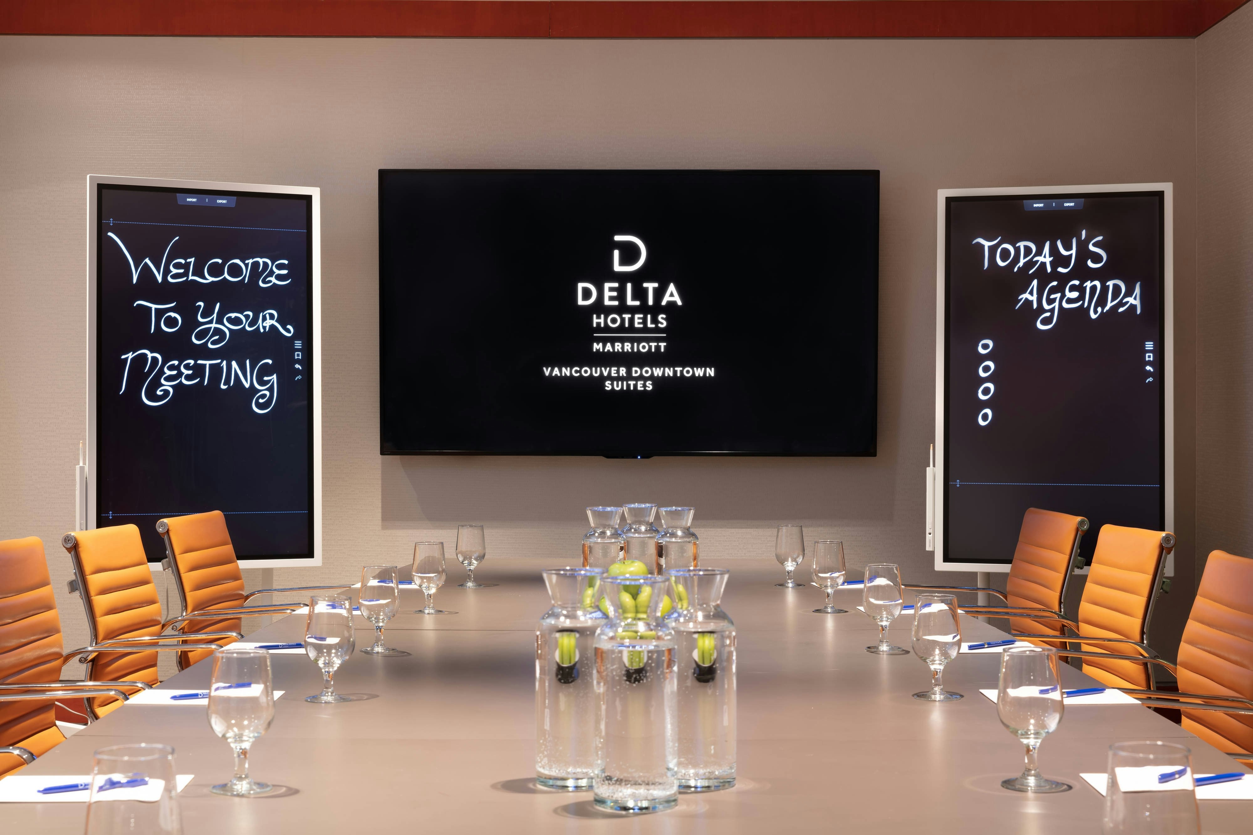 Delta Hotels by Marriott Vancouver Downtown Suites 43/49