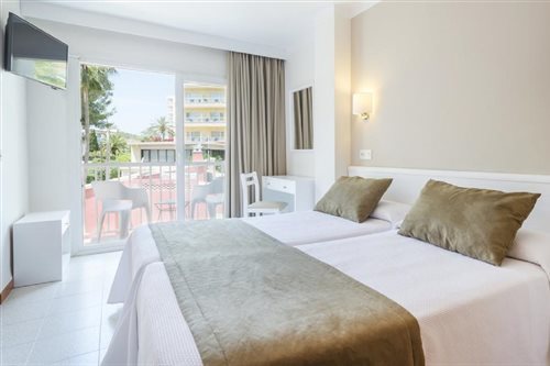 Room, Single, Double or Twin Bed, Balcony
