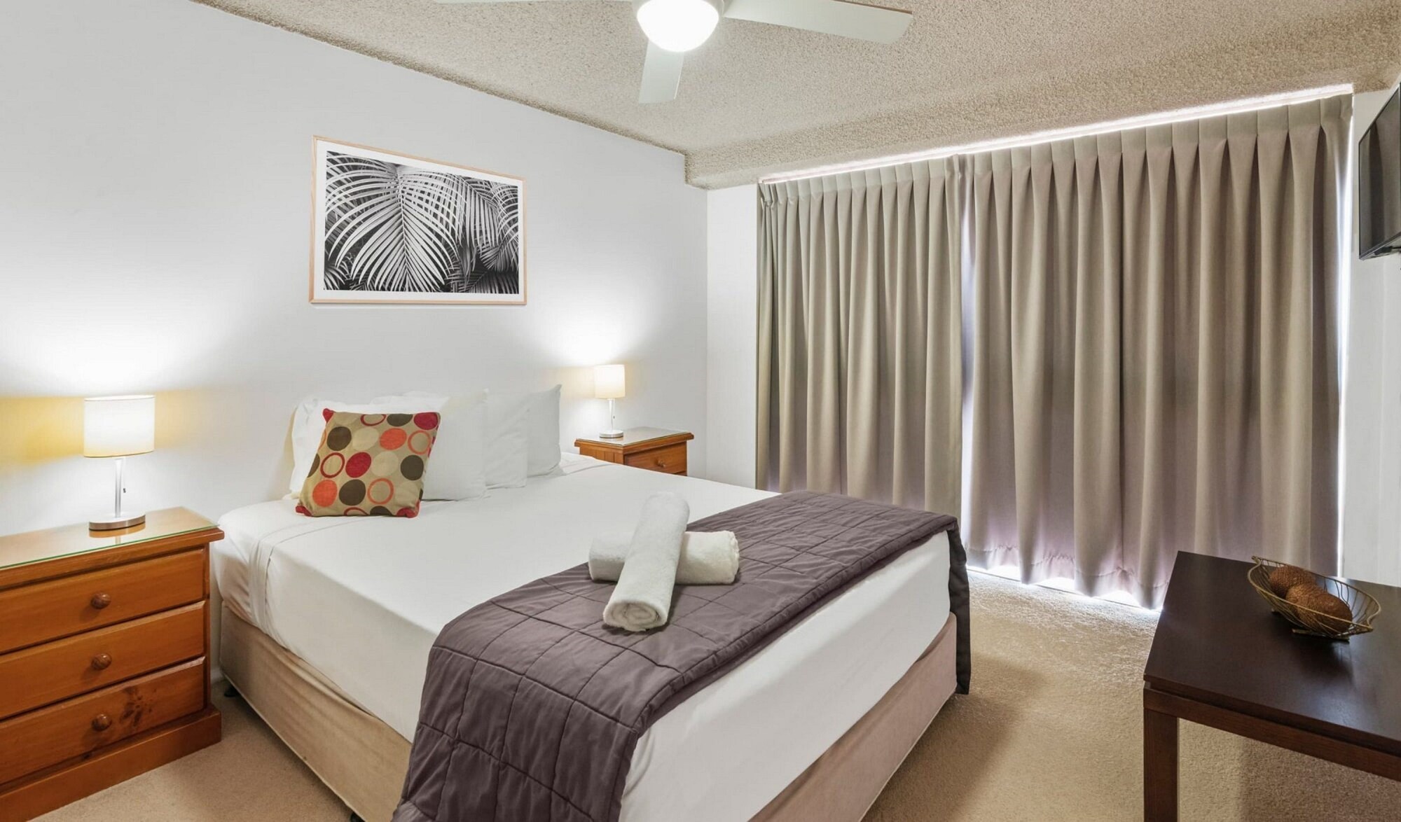 2 BEDROOMS, APARTMENT, OCEAN VIEW