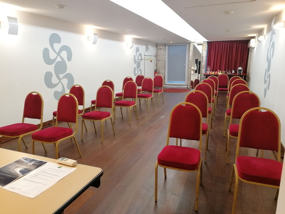 Ibis Styles Bayonne Centre Gare 48/69