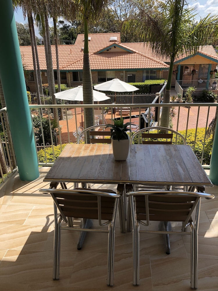 Beaches Serviced Apartments 37/46